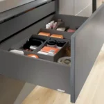 Συρτάρι Legrabox με φρένο ή πατητό με φρένο